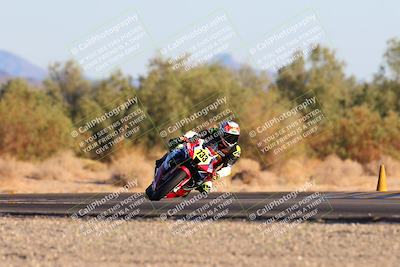 media/Dec-07-2024-CVMA (Sat) [[21c5f1ef85]]/Race 11-Amateur Supersport Open/